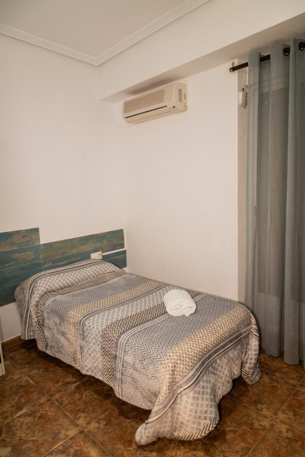 Pension La Florida 19 Jaén Екстериор снимка