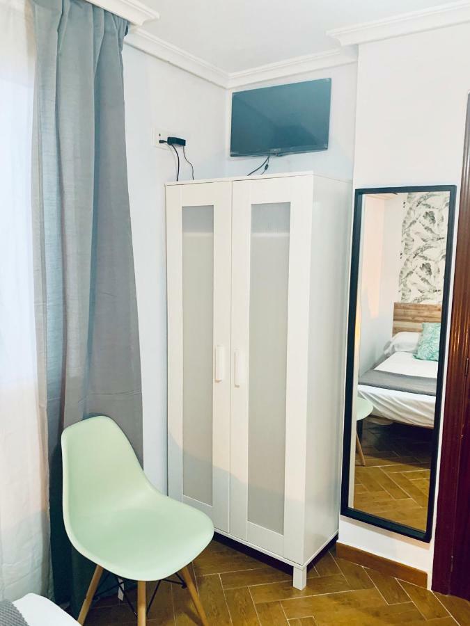 Pension La Florida 19 Jaén Екстериор снимка